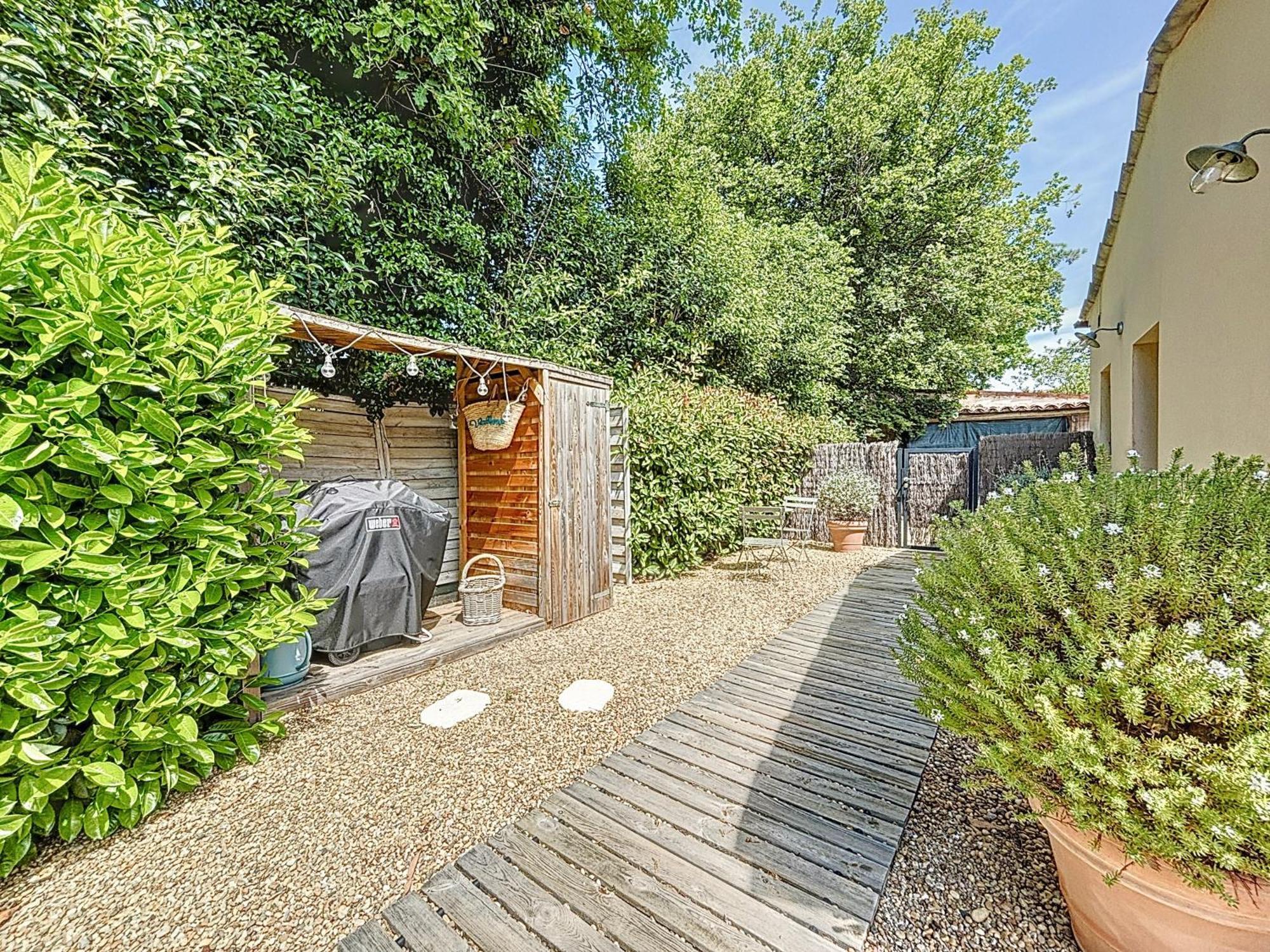 Villa "L'Emeraude - Maison D'Hotes - Jardin Et Parking Prives - ヴァルボンヌ エクステリア 写真