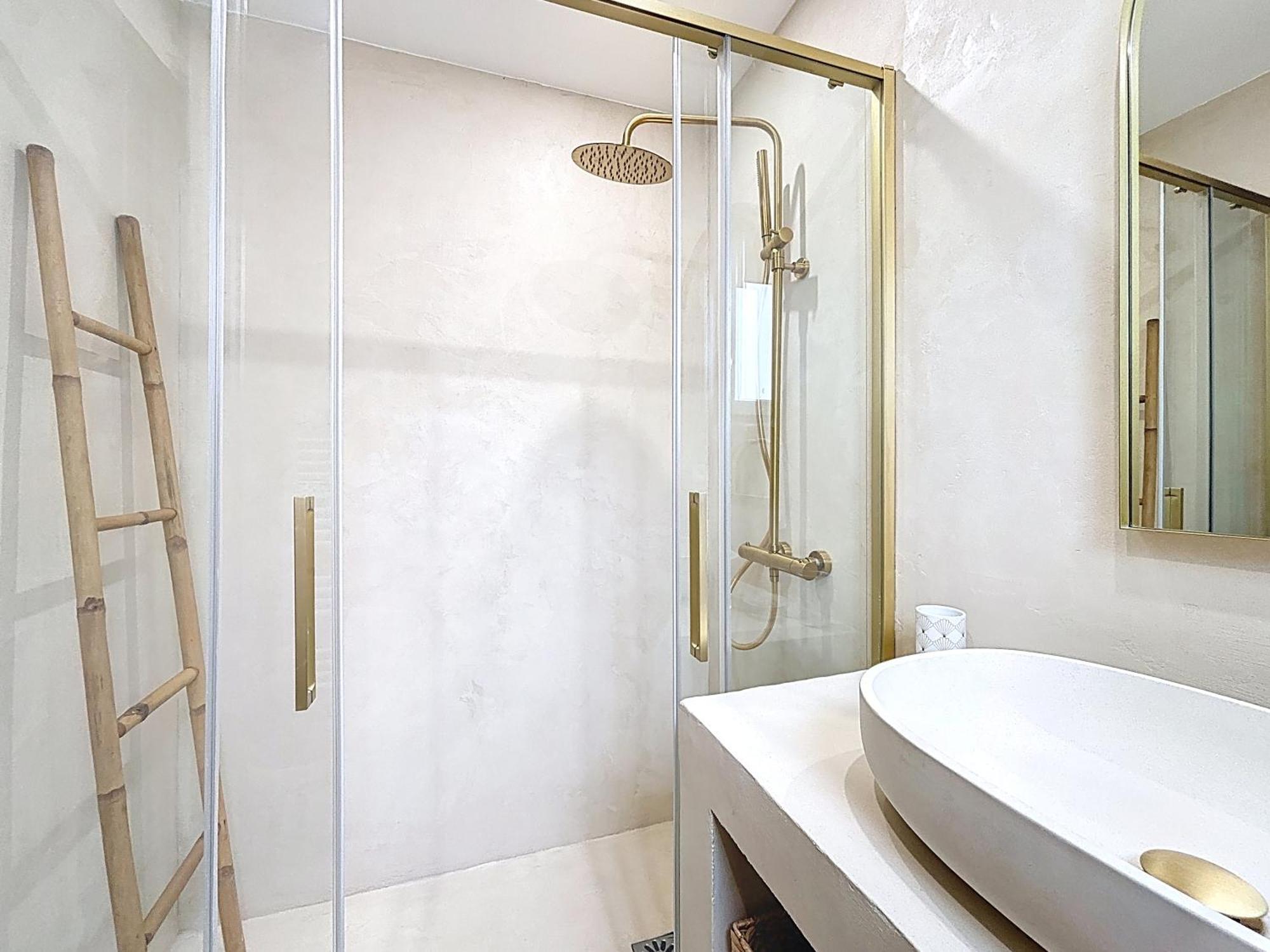 Villa "L'Emeraude - Maison D'Hotes - Jardin Et Parking Prives - ヴァルボンヌ エクステリア 写真